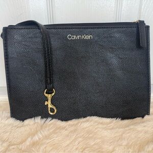 CALVIN KLEIN WRISTLET/POUCH BLACK